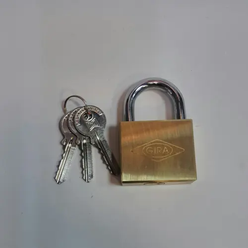 قفل آویز برنجی 50 گیرا