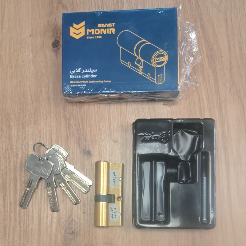 سیلندر(مغزی درب) تسمه دار کلید کامپیوتری منیرصنعت